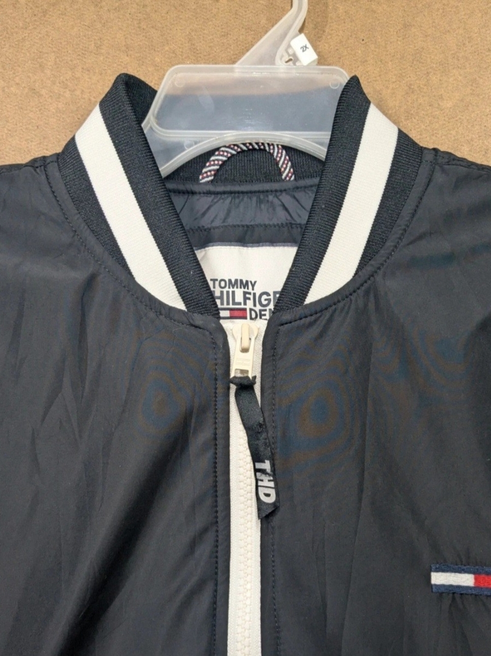 Tommy Hilfiger Denim Men’s Varsity Bomber Jacket - Black - Size Large EUC - Picture 3 of 12